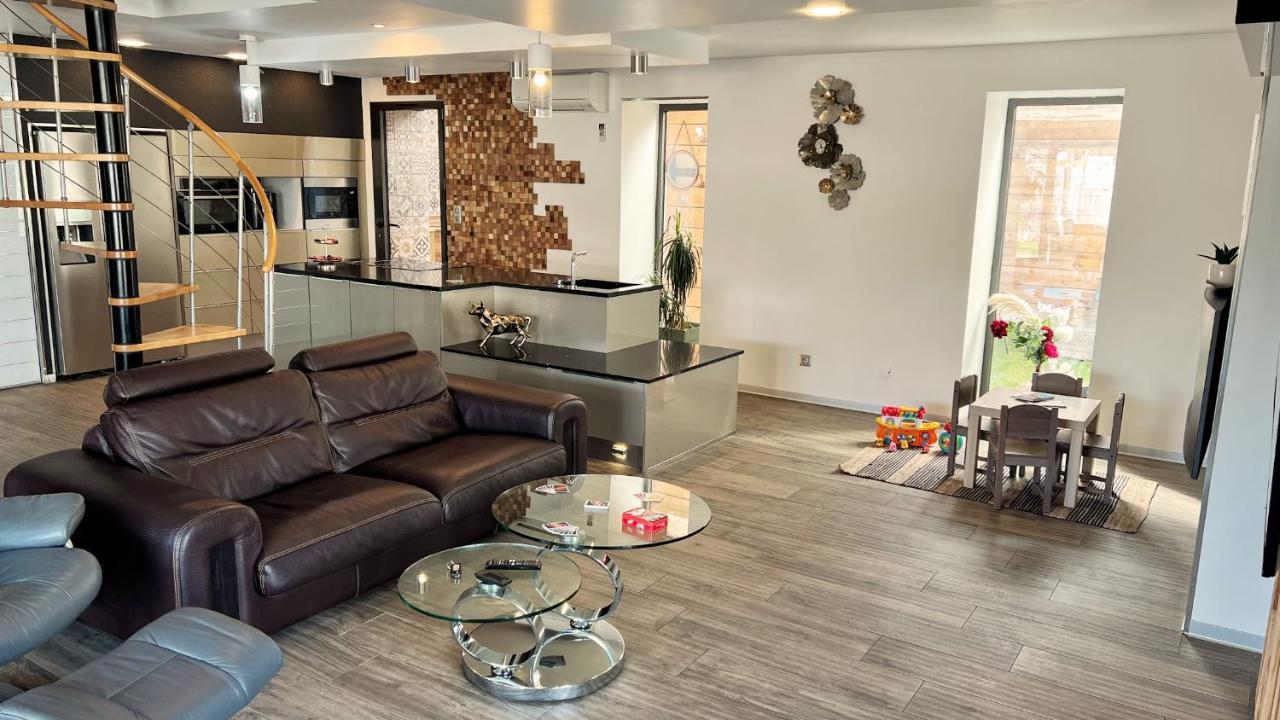 Villa Dali La Garde 260M2 Jacuzzi, Sauna, Piscine, Jardin 500M2, 5 Minutes De La Plage 外观 照片